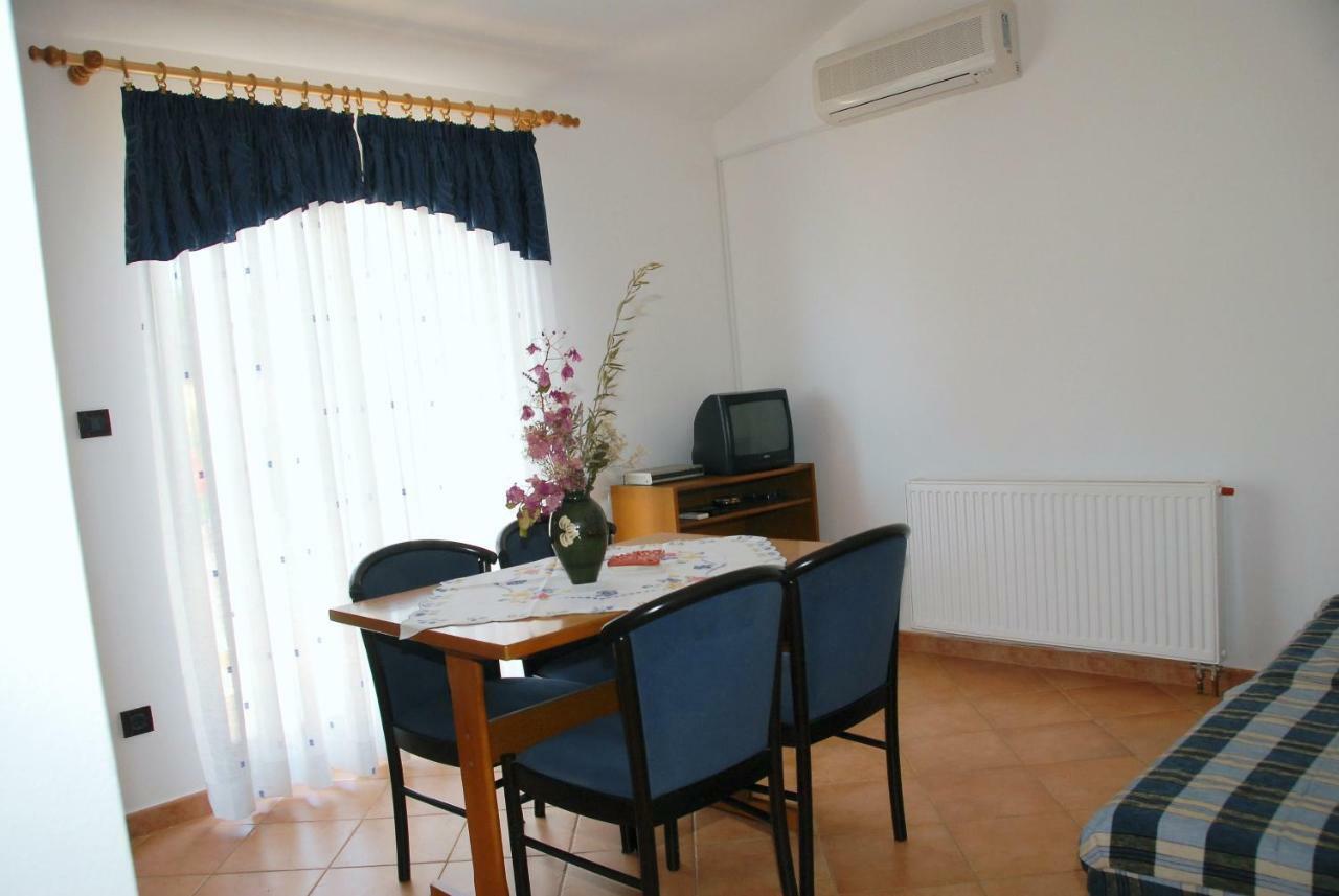 Apartmani Bauk Porec Esterno foto