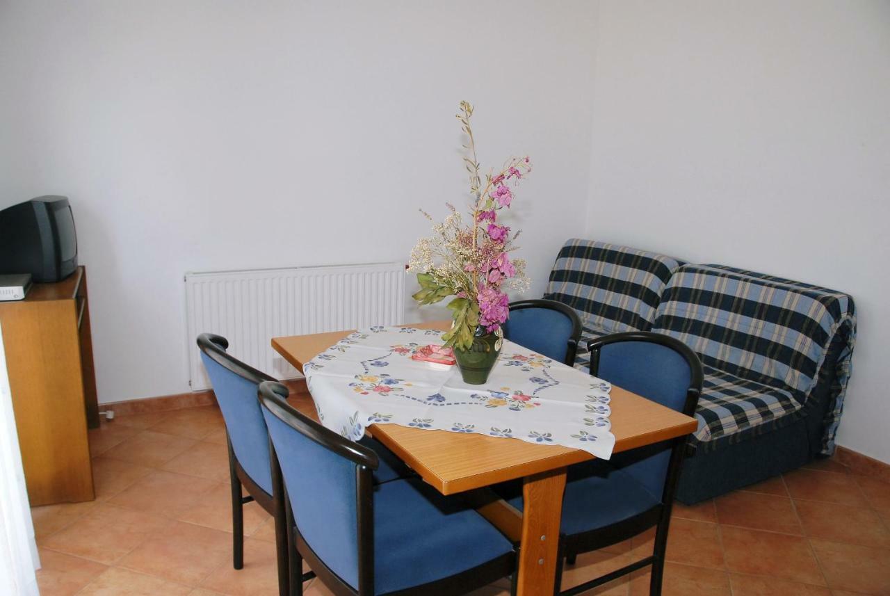 Apartmani Bauk Porec Esterno foto