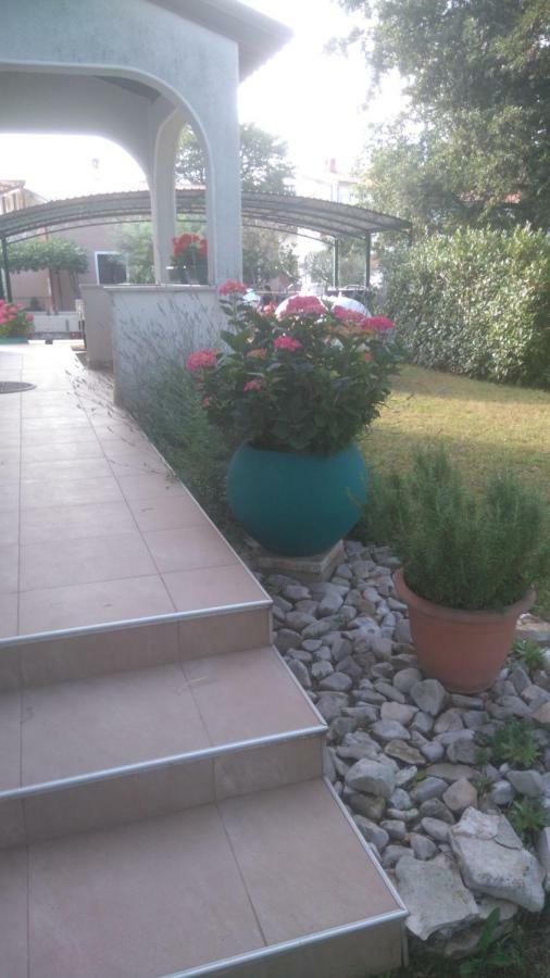 Apartmani Bauk Porec Esterno foto